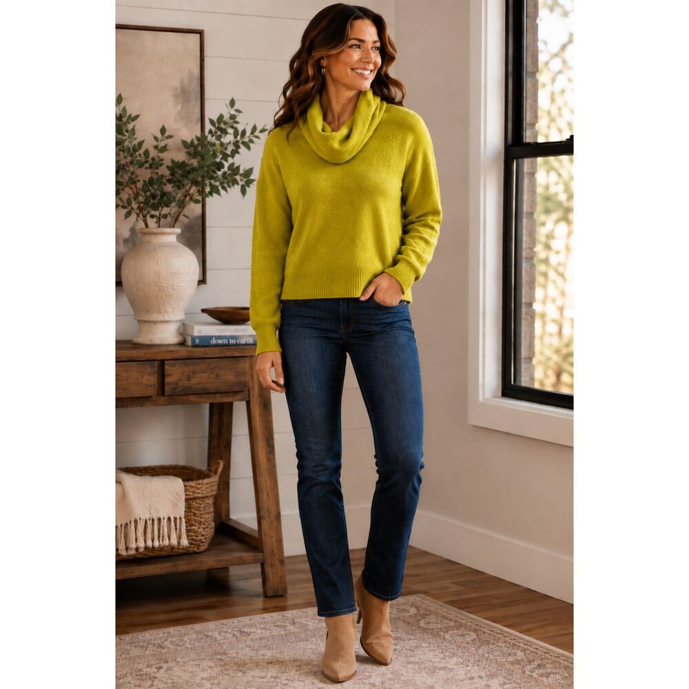 ELAN Lime Green Cowl Neck Mohair Wool Blend Crop Sweater Size M